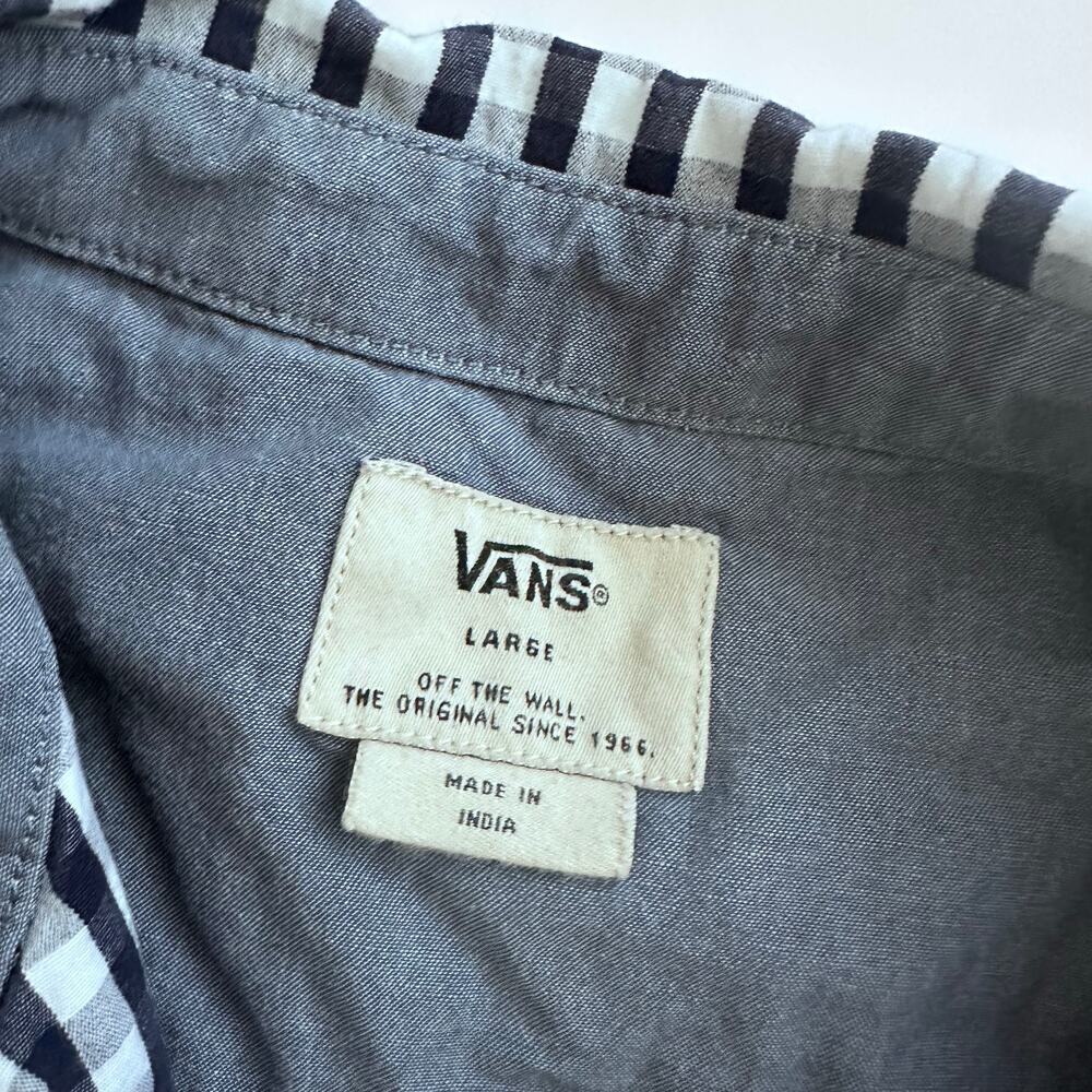 Vans Button Front Shirt - Picture 4 of 4